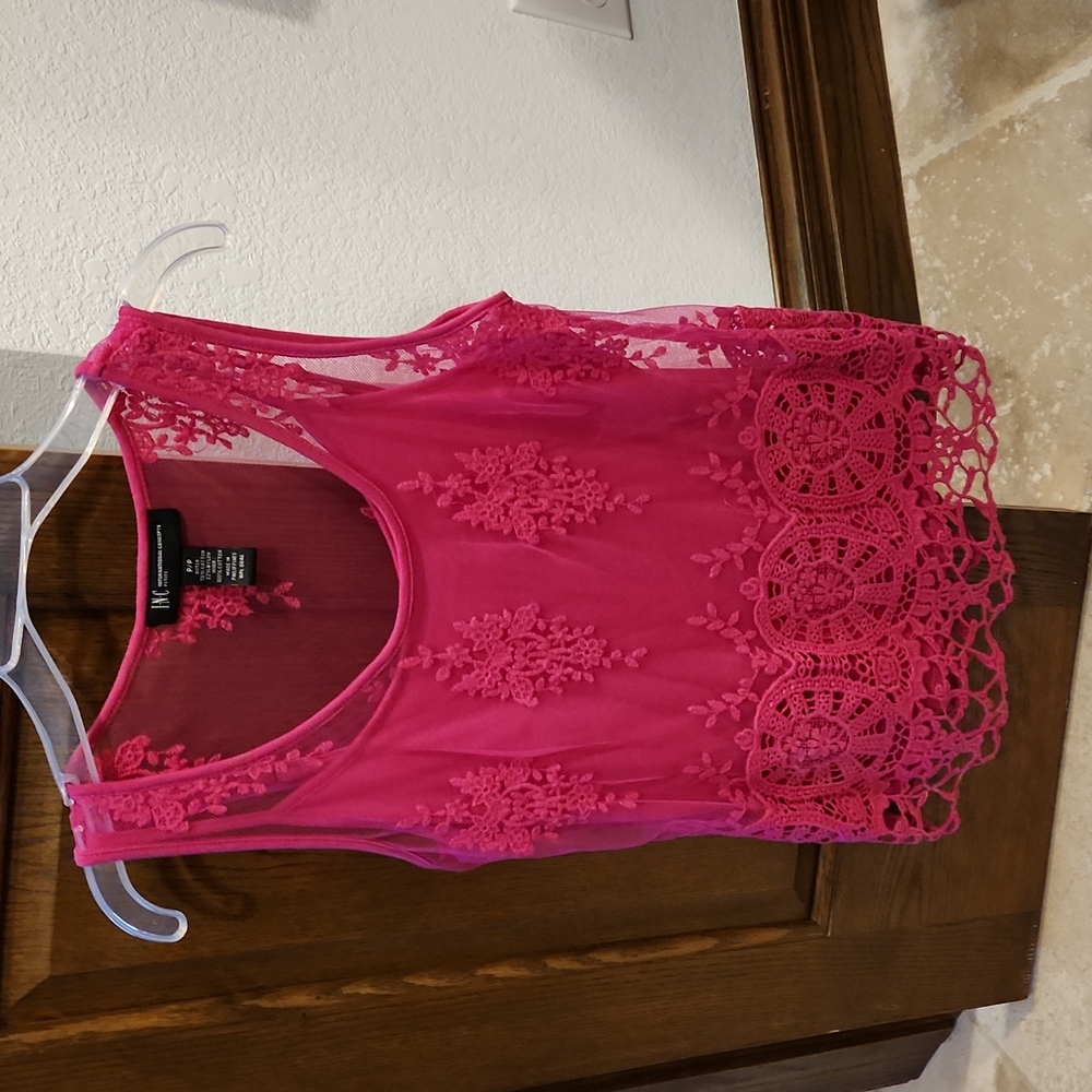 Womens sleeveless sheer shirt with matching camisole